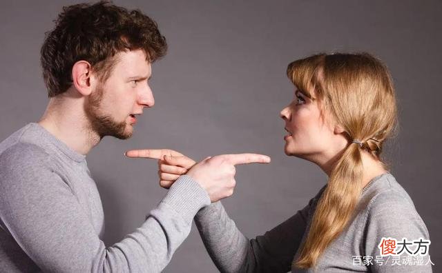 日本央行维持利率不变,但通胀预测超预期,或暗示加息可能性